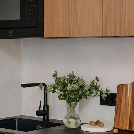 Nerolux ורוצלב