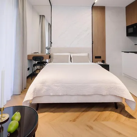 Апартаменты Nerolux